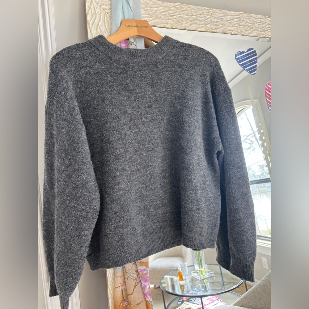 H&M Sweater